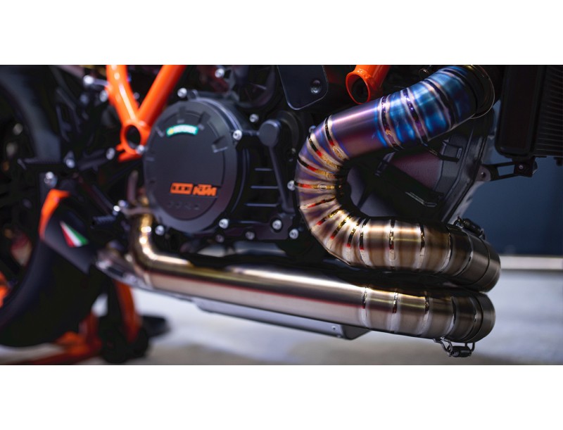 Exhaust Superduke 2013 S1 Exhaust KTM 1290 Super Duke R 2013